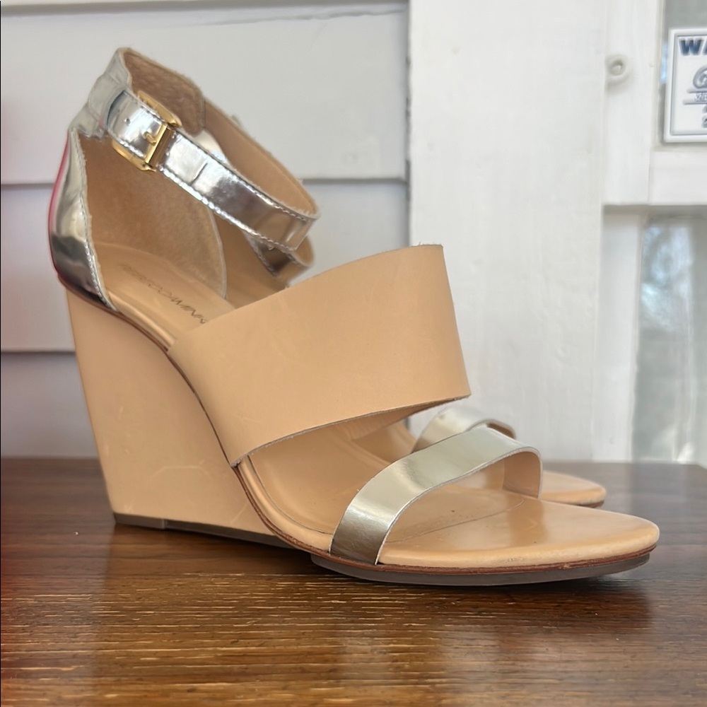 Rebecca Minkoff wedges size 10.5